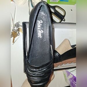 Helens Heart Black Leather Women's Loafers